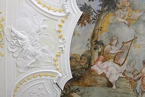 Fantastisches Fresko und Stuck im Kardinal-Döpfner-Haus. 