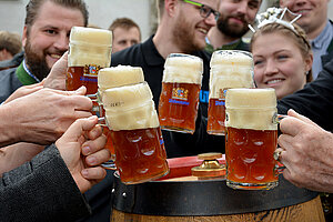 Prosit! Die Bierstadt Freising feiert anlässlich des am 23. April 1516 erlassenen Reinheitsgebots den 