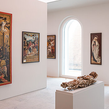View into a room of the exhibition collection. (Photo: Diocesan Museum Freising / Thomas Dashuber)